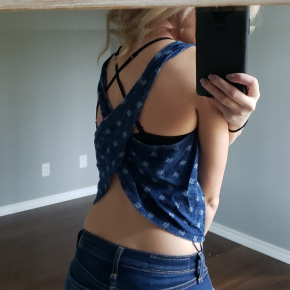 Urban Outfitters Ecote Crop Top - Picture 2 of 6